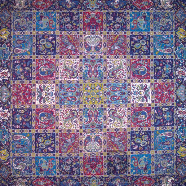 رومیزی ترمه طرح خشتی - مربع 100×100 سانتی متر - رنگ سرمه ای تار مشکی